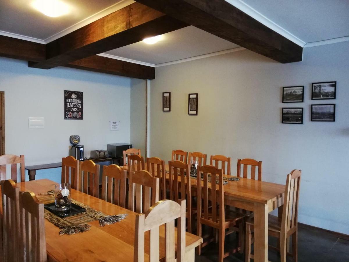 Hostal La Base Puerto Natales Dış mekan fotoğraf