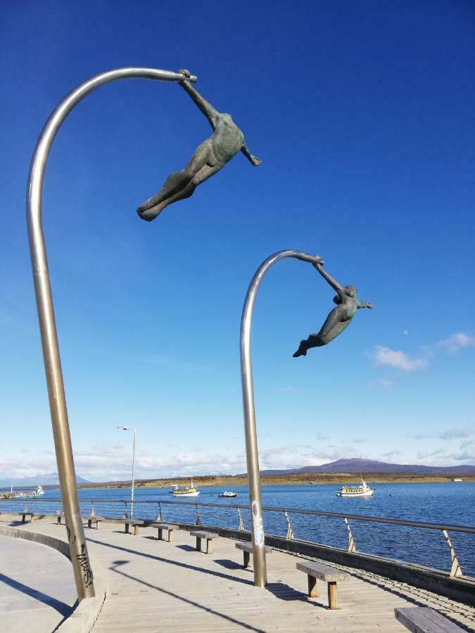 Hostal La Base Puerto Natales Dış mekan fotoğraf