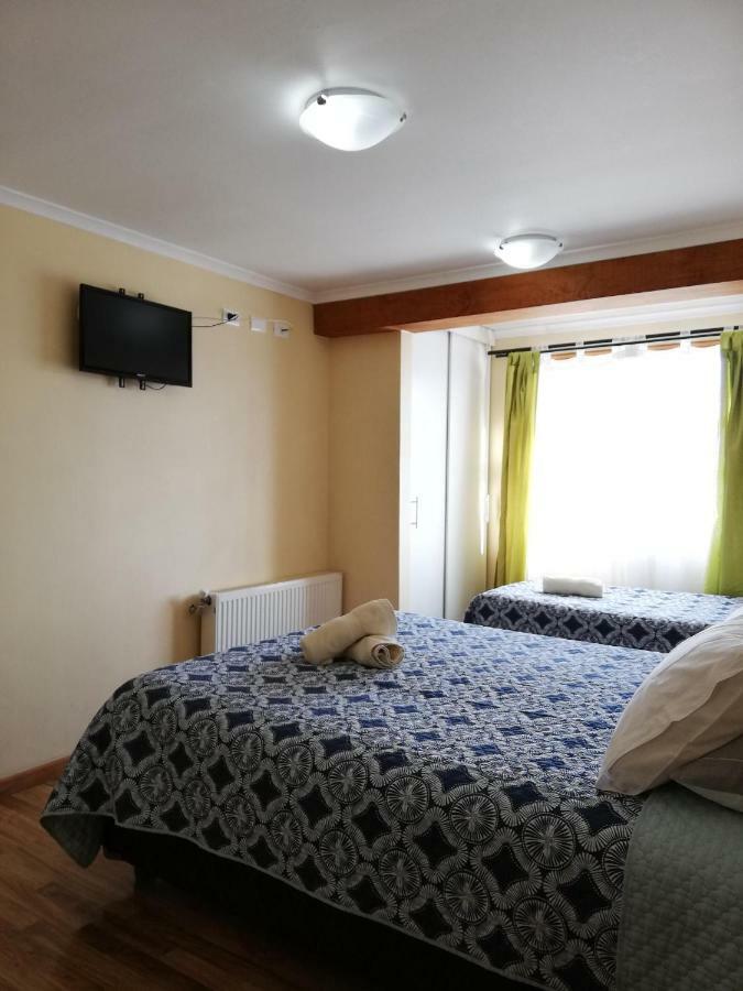 Hostal La Base Puerto Natales Dış mekan fotoğraf